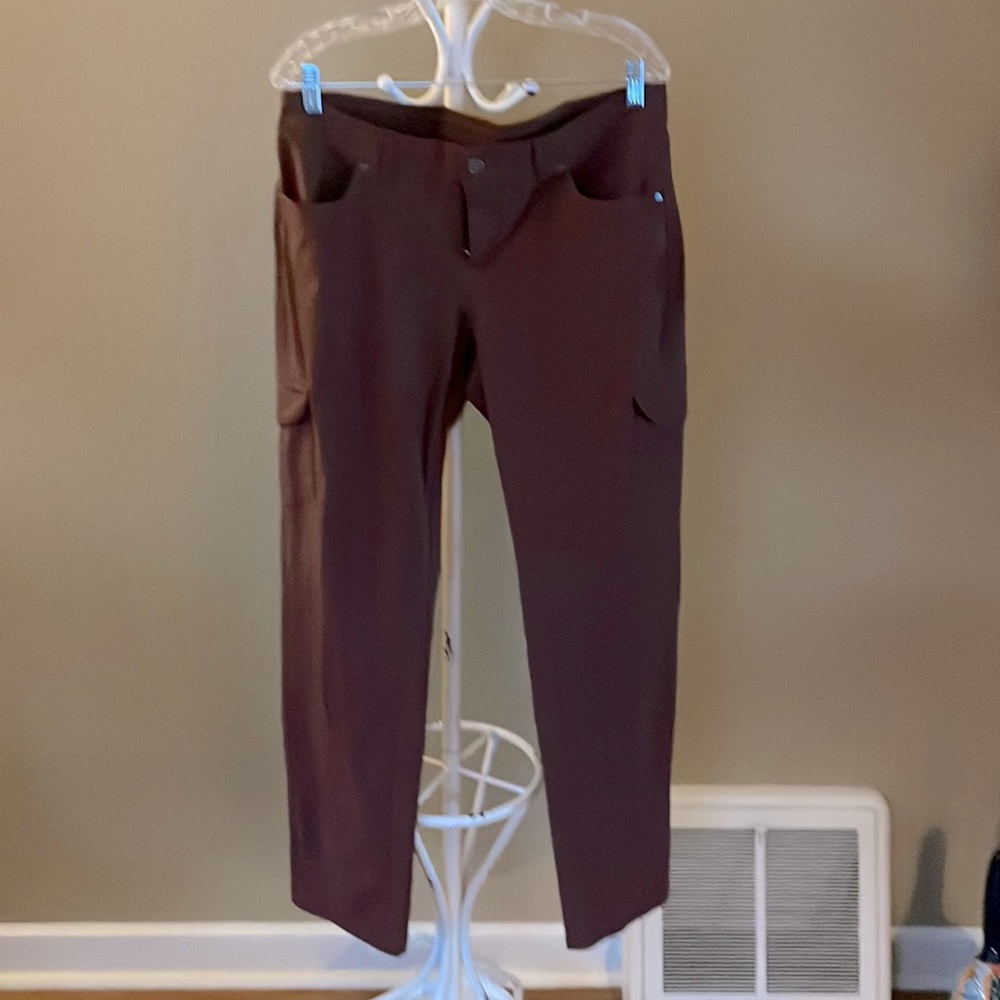 Kuhl rose colored hiking pants/capris